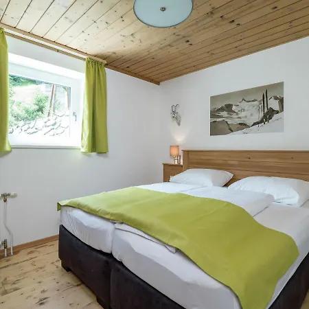 Cozy Holiday In Saalbach-hinterglemm With Terrace *