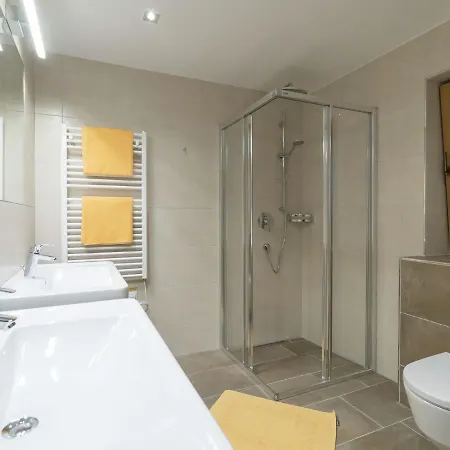 Cozy Holiday In Saalbach-hinterglemm With Terrace Σπίτι διακοπών