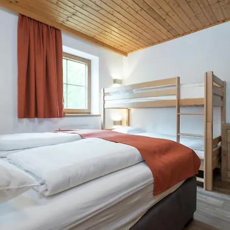 Cozy Holiday In Saalbach-hinterglemm With Terrace